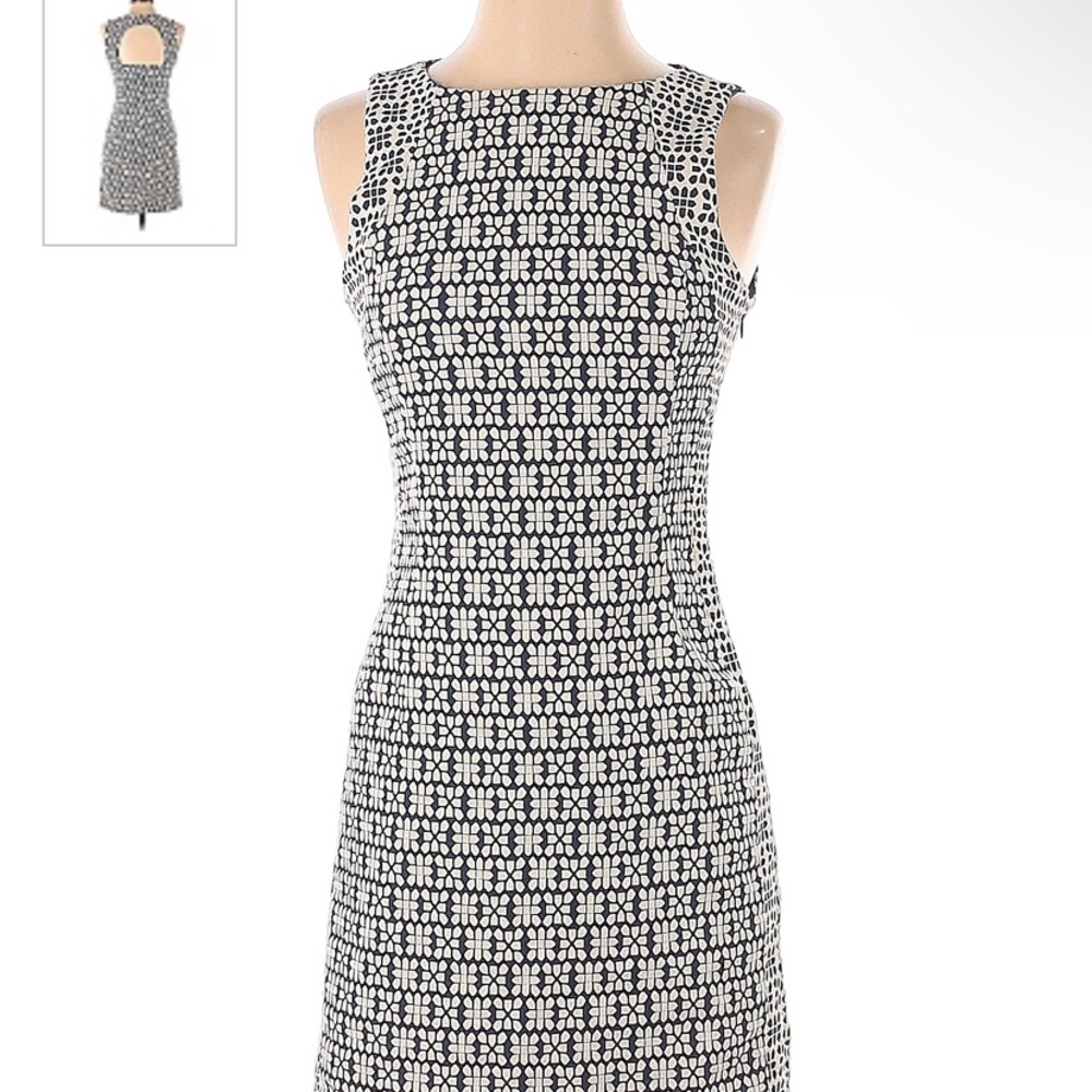 Banana Republic Factory Navy/Off-White Dress - Size 0